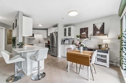 Photo 9 at 408 - 2551 Parkview Lane, Central Pt Coquitlam, Port Coquitlam