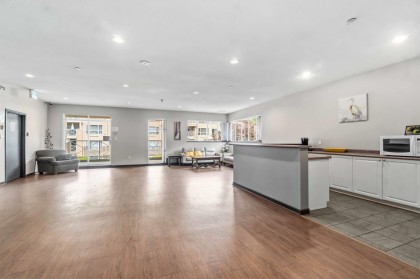 Photo 33 at 408 - 2551 Parkview Lane, Central Pt Coquitlam, Port Coquitlam
