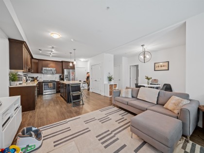 Photo 13 at 105 - 2288 Welcher Avenue, Central Pt Coquitlam, Port Coquitlam