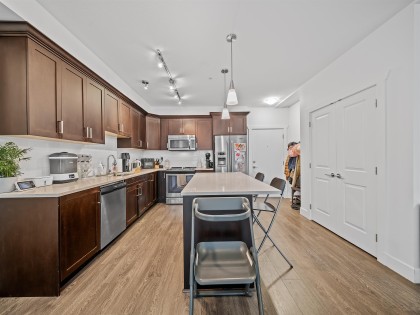 Photo 3 at 105 - 2288 Welcher Avenue, Central Pt Coquitlam, Port Coquitlam