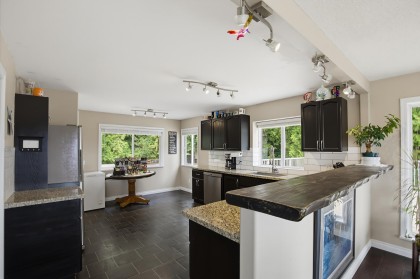 Photo 2 at 31861 Bench Avenue, Mission BC, Mission