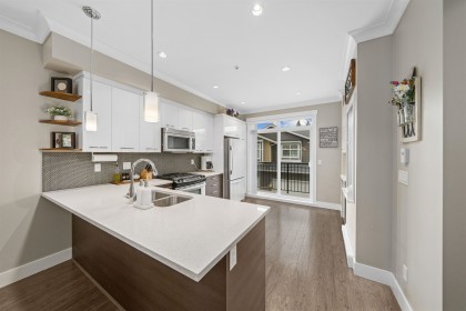 Photo 13 at 28 - 11461 236th Street, Cottonwood MR, Maple Ridge