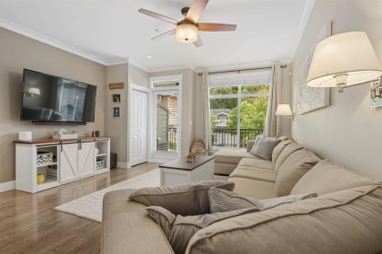 Photo 8 at 28 - 11461 236th Street, Cottonwood MR, Maple Ridge