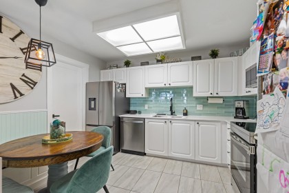 Photo 12 at 107 - 11963 223 Street, West Central, Maple Ridge