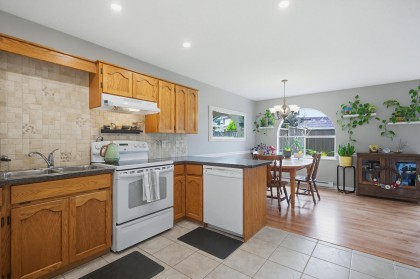 Photo 13 at 17 - 20699 120b Avenue, Northwest Maple Ridge, Maple Ridge