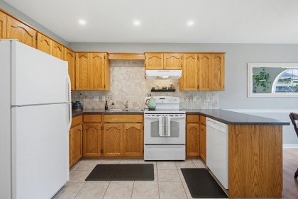 Photo 12 at 17 - 20699 120b Avenue, Northwest Maple Ridge, Maple Ridge