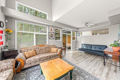 Photo 5 at 1 - 11495 Cottonwood Drive, Cottonwood MR, Maple Ridge