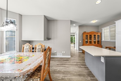 Photo 8 at 1 - 11495 Cottonwood Drive, Cottonwood MR, Maple Ridge
