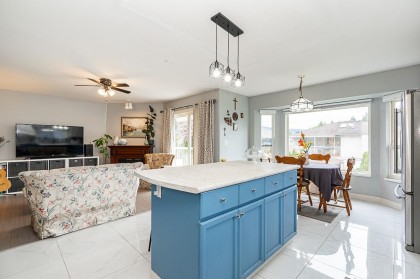 Photo 13 at 23161 123a Avenue, East Central, Maple Ridge