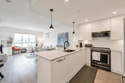 Photo 3 at 2506 - 2180 Kelly Avenue, Central Pt Coquitlam, Port Coquitlam