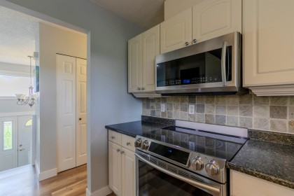 Photo 13 at 35073 Ewert Avenue, Hatzic, Mission