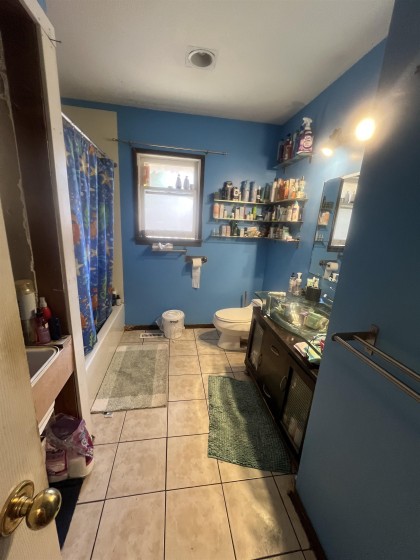 Photo 6 at 21584 122nd Avenue, West Central, Maple Ridge