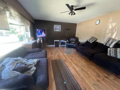 Photo 5 at 21584 122nd Avenue, West Central, Maple Ridge
