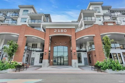 Photo 2 at 4413 - 2180 Kelly Avenue, Central Pt Coquitlam, Port Coquitlam