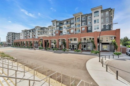 Photo 1 at 4413 - 2180 Kelly Avenue, Central Pt Coquitlam, Port Coquitlam