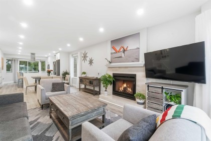 Photo 4 at 1760 Pekrul Place, Lower Mary Hill, Port Coquitlam