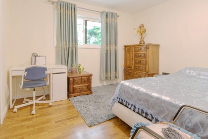 Photo 16 at 21727 Ridgeway Crescent, West Central, Maple Ridge
