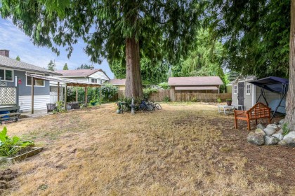 Photo 32 at 21727 Ridgeway Crescent, West Central, Maple Ridge