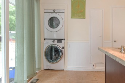 Photo 11 at 21727 Ridgeway Crescent, West Central, Maple Ridge
