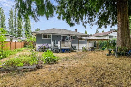 Photo 31 at 21727 Ridgeway Crescent, West Central, Maple Ridge