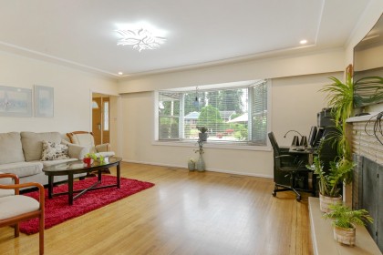 Photo 4 at 21727 Ridgeway Crescent, West Central, Maple Ridge