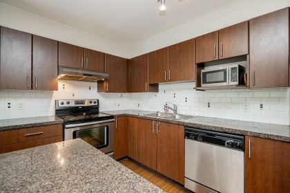 Photo 12 at 208 - 12075 228 Street, East Central, Maple Ridge