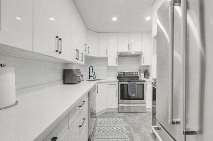 Photo 12 at 8 - 20945 Camwood Ave Avenue, Southwest Maple Ridge, Maple Ridge