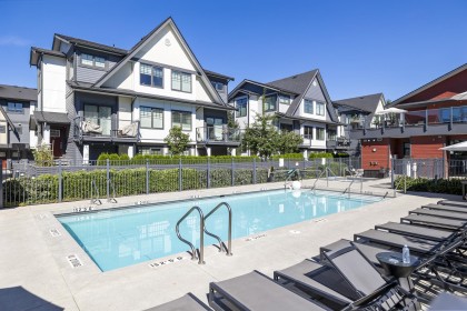 Photo 2 at 19 - 19451 Sutton Avenue, South Meadows, Pitt Meadows