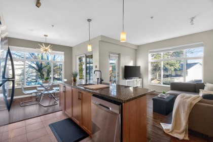 Photo 3 at 201 - 11950 Harris Road, Central Meadows, Pitt Meadows