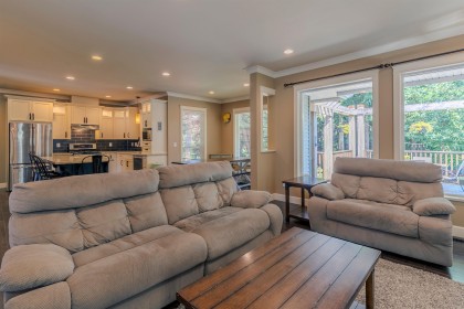 Photo 11 at 35159 Mcewen Avenue, Hatzic, Mission