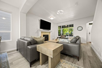 Photo 7 at 10256 243a Street, Albion, Maple Ridge