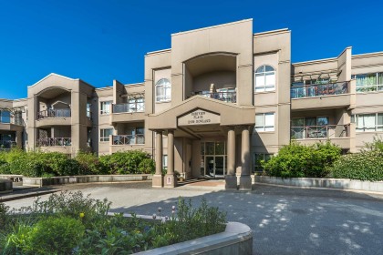 Photo 2 at 323 - 2109 Rowland Street, Central Pt Coquitlam, Port Coquitlam