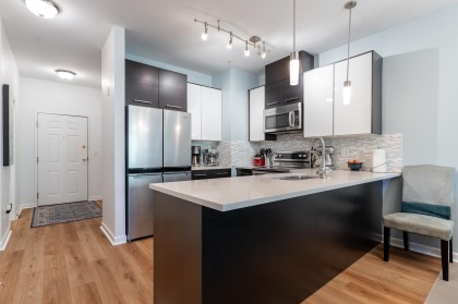Photo 9 at 323 - 2109 Rowland Street, Central Pt Coquitlam, Port Coquitlam