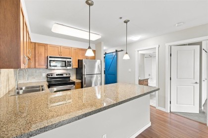 Photo 9 at 205 - 2373 Atkins Avenue, Central Pt Coquitlam, Port Coquitlam