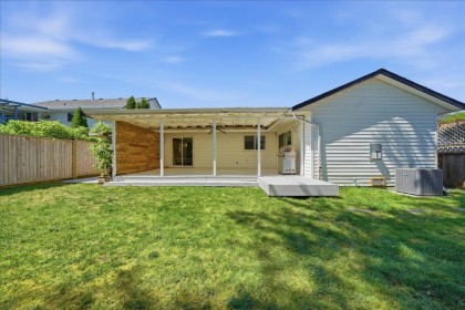 Photo 27 at 12110 Blossom Street, East Central, Maple Ridge