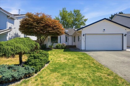 Photo 1 at 12110 Blossom Street, East Central, Maple Ridge