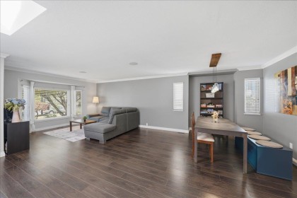 Photo 8 at 12110 Blossom Street, East Central, Maple Ridge