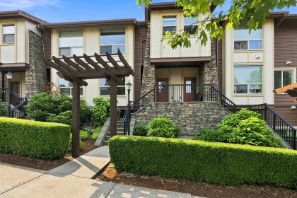 Photo 2 at 3 - 10550 248 Street, Thornhill MR, Maple Ridge