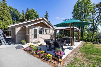 Photo 10 at 9352 Spilsbury Street, Thornhill MR, Maple Ridge