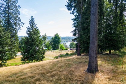 Photo 4 at 9352 Spilsbury Street, Thornhill MR, Maple Ridge