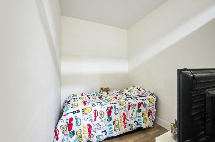Photo 19 at 305 - 22577 Royal Crescent, East Central, Maple Ridge