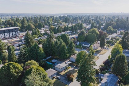 Photo 39 at 21784 Donovan Avenue, West Central, Maple Ridge