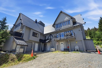 Photo 2 at 1 - 20944 Snowflake Crescent, Hemlock, Mission