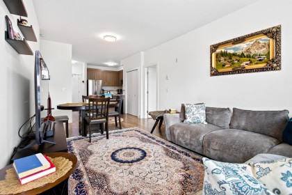 Photo 5 at 401 - 22577 Royal Crescent, East Central, Maple Ridge