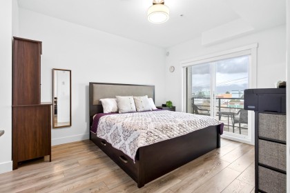 Photo 20 at 401 - 22577 Royal Crescent, East Central, Maple Ridge