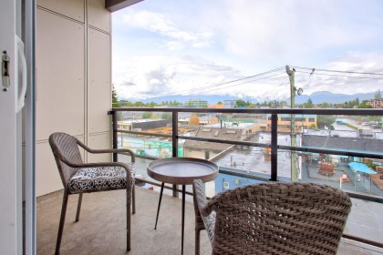 Photo 14 at 401 - 22577 Royal Crescent, East Central, Maple Ridge