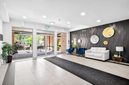 Photo 4 at 401 - 22577 Royal Crescent, East Central, Maple Ridge