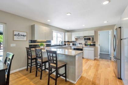 Photo 12 at 22765 126b Avenue, East Central, Maple Ridge