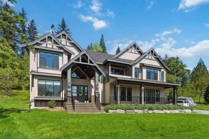 Photo 1 at 27107 River Road, Thornhill MR, Maple Ridge