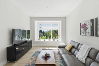 Photo 21 at 27107 River Road, Thornhill MR, Maple Ridge